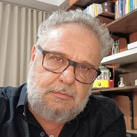 Dr. Paulo Eduardo Benzoni