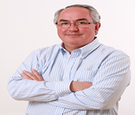 Alejandro J Yanez Carcamo
