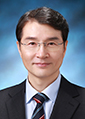 Yong-Hoon Cho