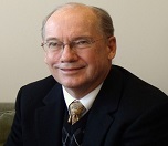 Edward J Pavlik
