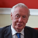 Malcolm Carruthers