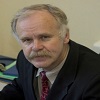 Robert E Cilley