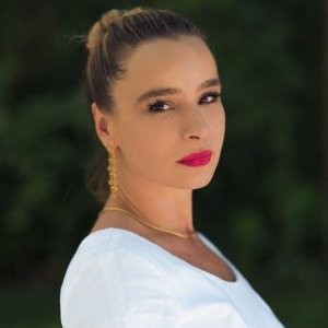Dr. Rudina Thanasi