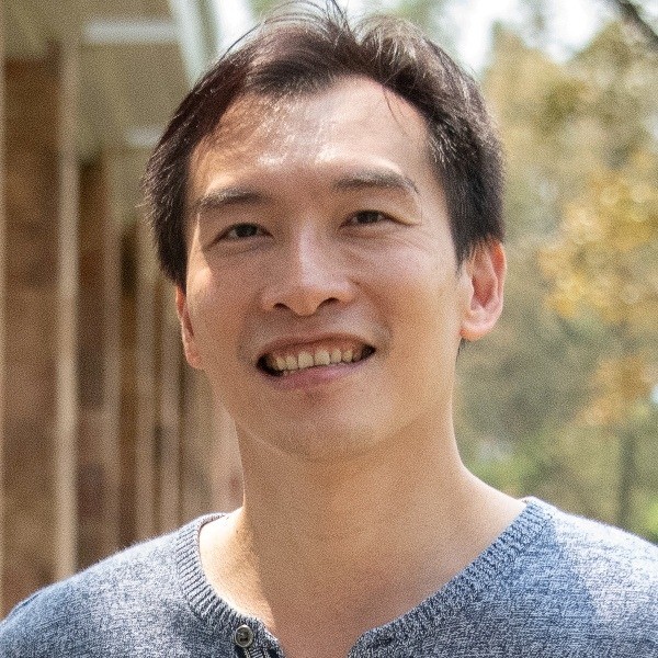 Dr. Ming-Hsi Huang