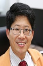 Kyung-Hyun Cho