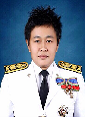 Panarat Chenchob Speaker