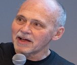 Stephen R Sroka